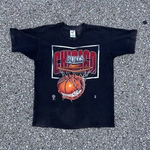 90s Chicago Bulls t shirt